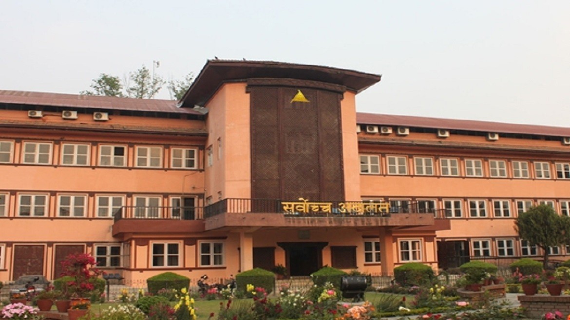 नेपाल राष्ट्र बैंकको नयाँ परिपत्र सिइओ र सञ्चालकको उमेर हद स्थगित